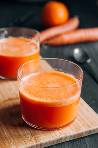 How to Make Cold-Pressed Juice Without a Juicer (And with One!) How to Make Cold-Pressed Juice Without a Juicer (And with One!)