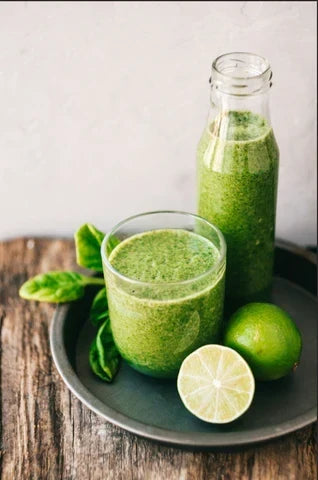 10 fantásticas recetas de jugos desintoxicantes + consejos de expertos