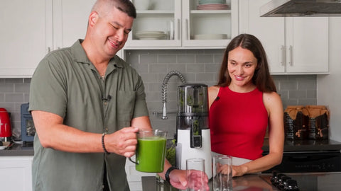 Hurom vs. Kuvings: Which Slow Juicer Fits You Best?