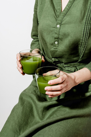 Combien de temps les jus se conservent-ils au réfrigérateur ? Conseils de conservation et durée de conservation
