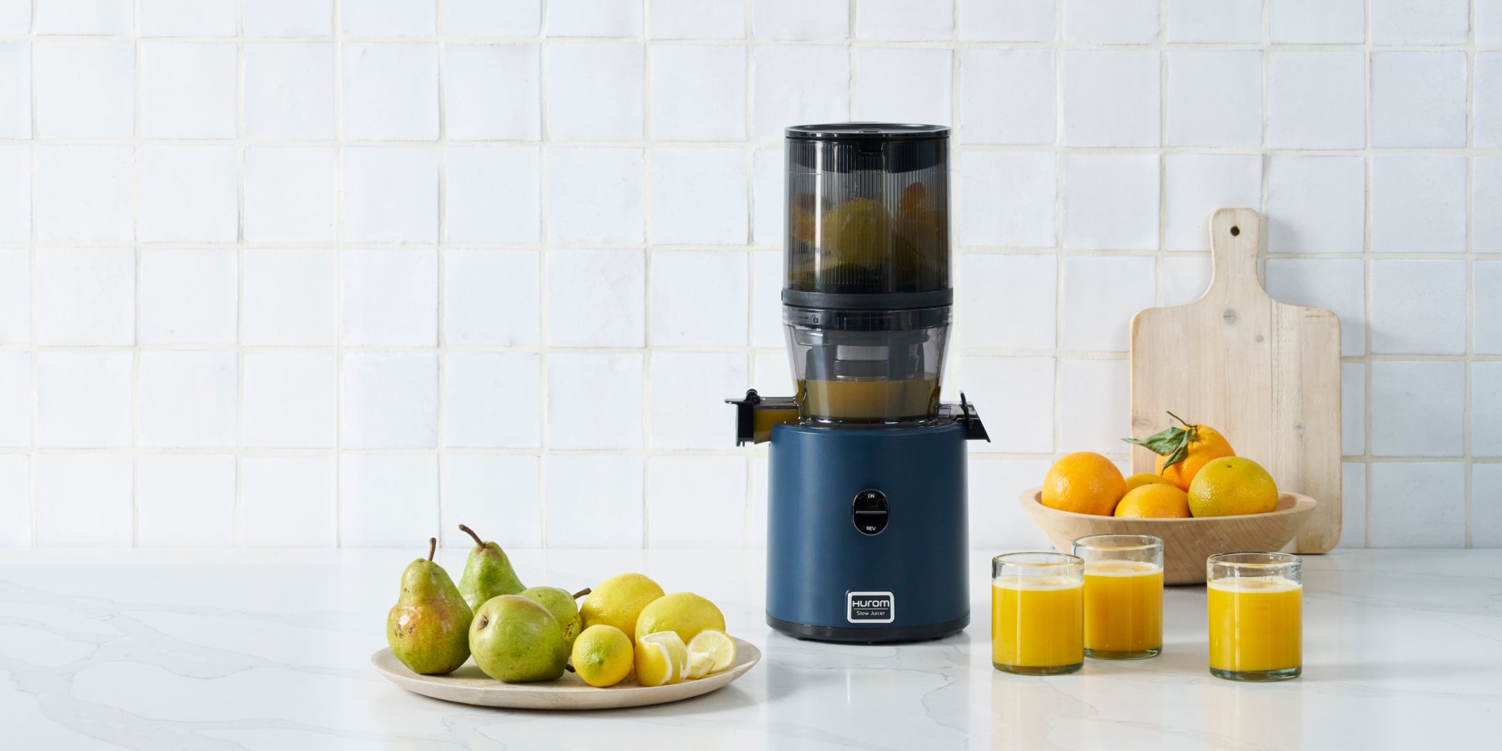 Hurom Easy Clean slow juicer